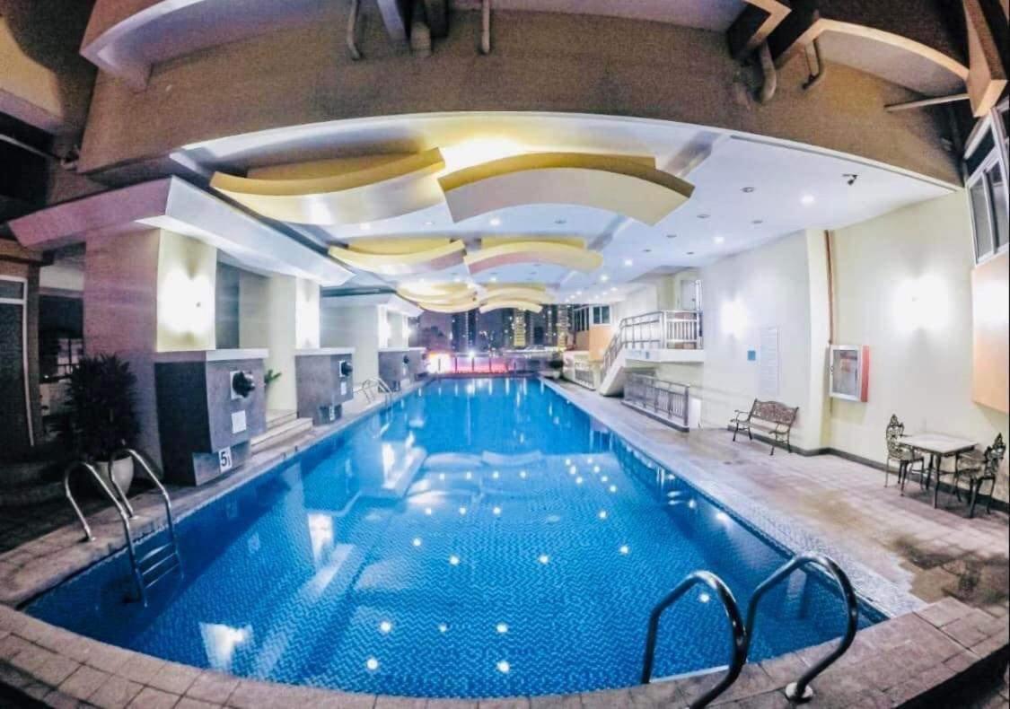 Birch Tower Malate Suites Manila Zewnętrze zdjęcie