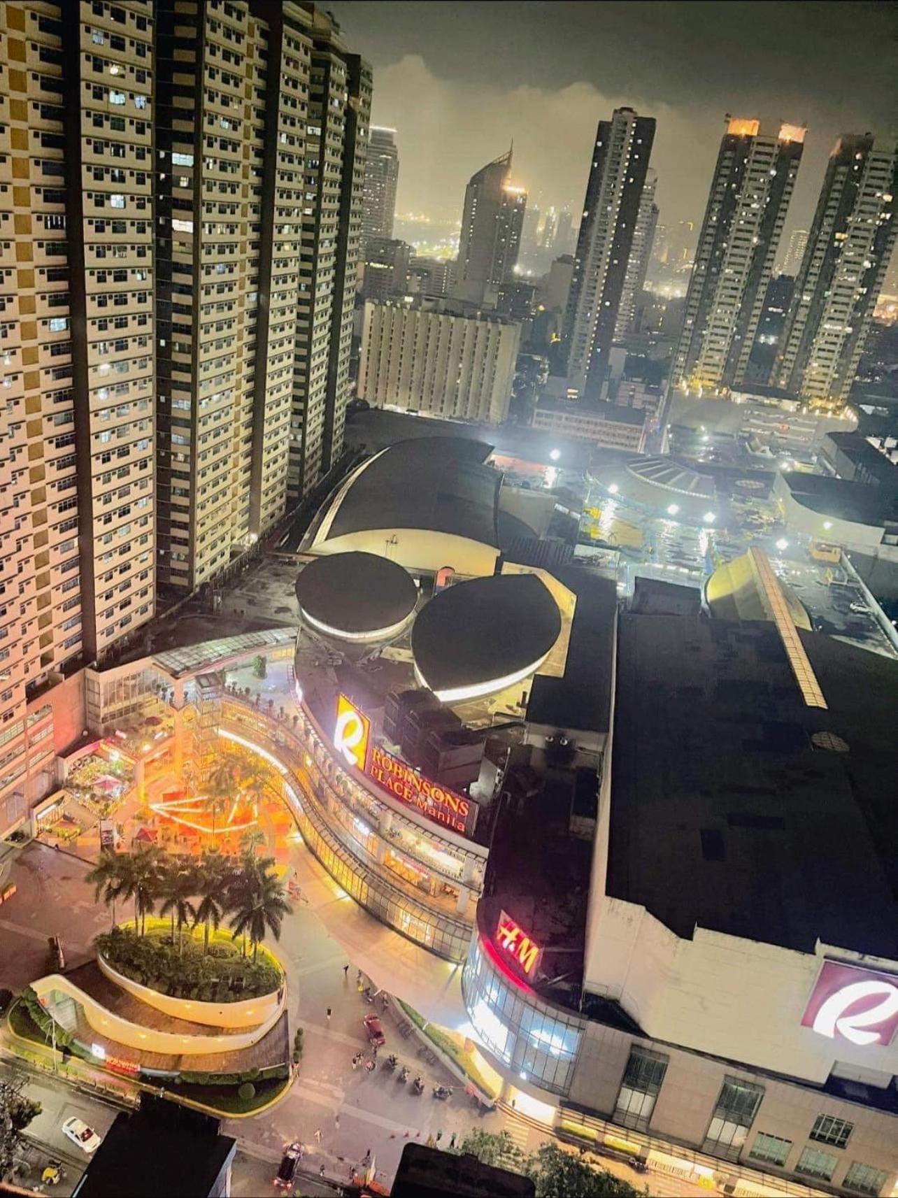 Birch Tower Malate Suites Manila Zewnętrze zdjęcie
